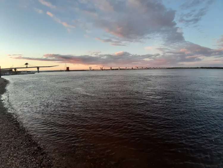 Мост через Зею может соединить два берега к концу лета