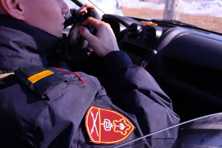 Женщина напала с ножом на своего собутыльника в Благовещенске