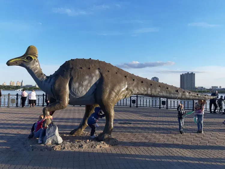 Динозавры в реальности и бои роботов: как Благовещенск отметит День молодежи