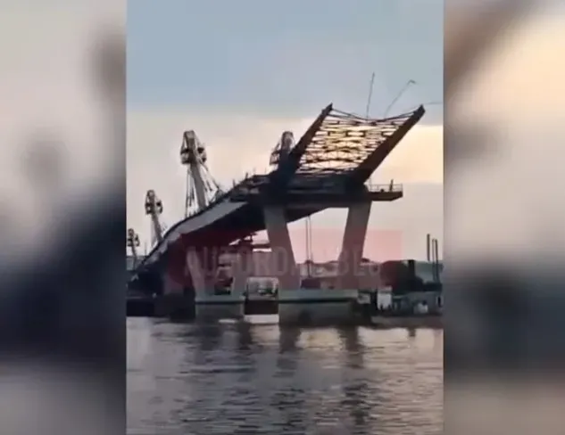 В Амурской области на новом мосту через Зею сместились металлоконструкции