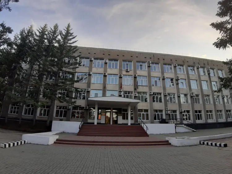 Жители Свободного спросили мэра про состояние бомбоубежищ