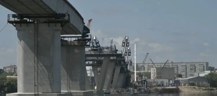 Пять миллиардов рублей дополнительно требуется на Зейский мост