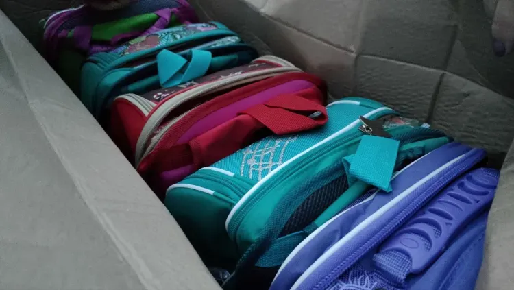 Детское питание и портфели доставили в подшефный Приамурью район ДНР