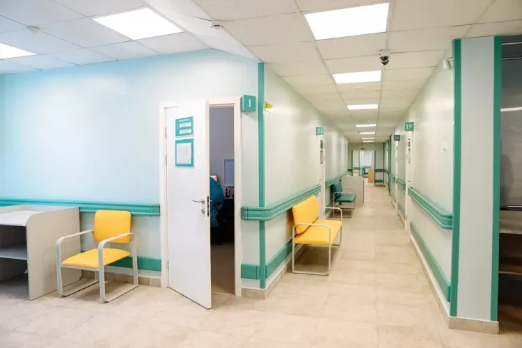 Ремонт 26 медучреждений в 2023 году профинансируют власти Амурской области