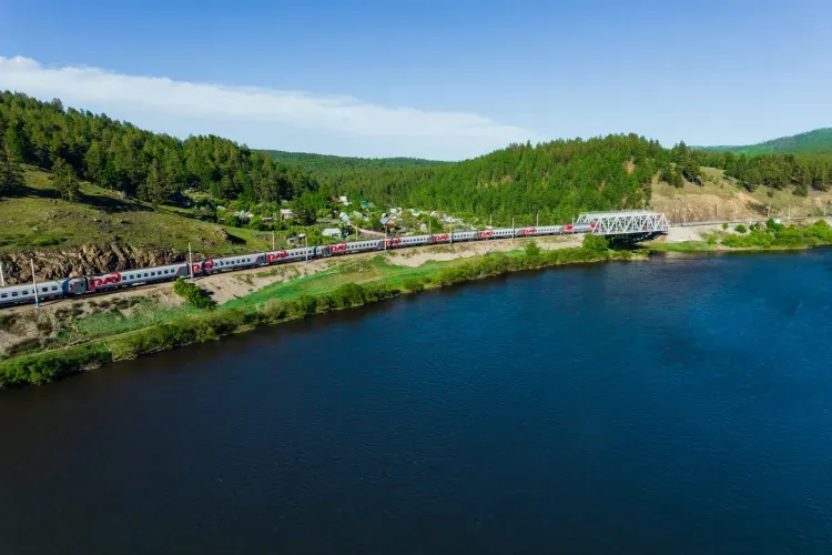 Перевозки пассажиров увеличились на 3% на ЗабЖД в августе