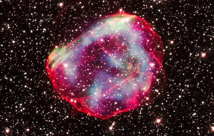 Время повернули вспять астрономы при изучении термоядерного взрыва