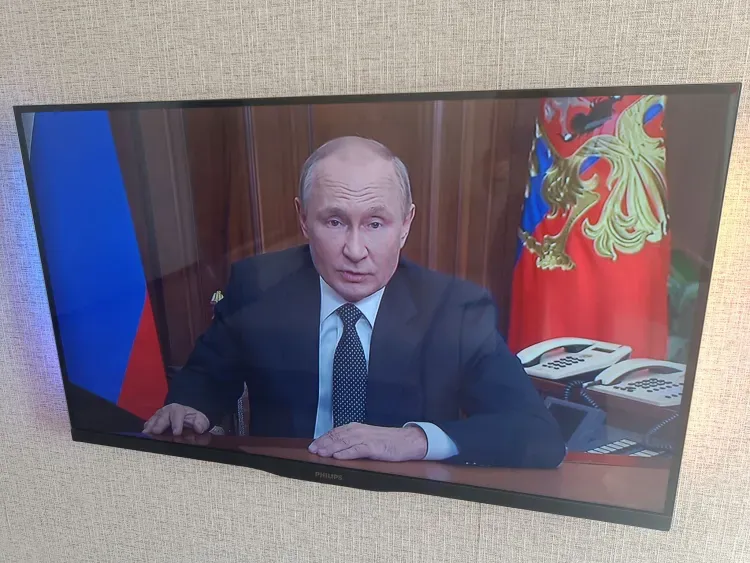 Путин выступает с обращением к гражданам России