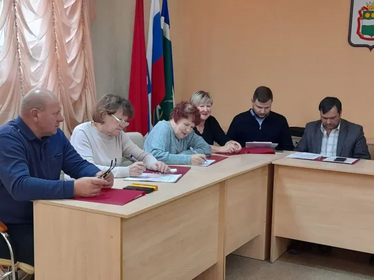 Депутаты Благовещенского района в последний раз собрались в действующем составе