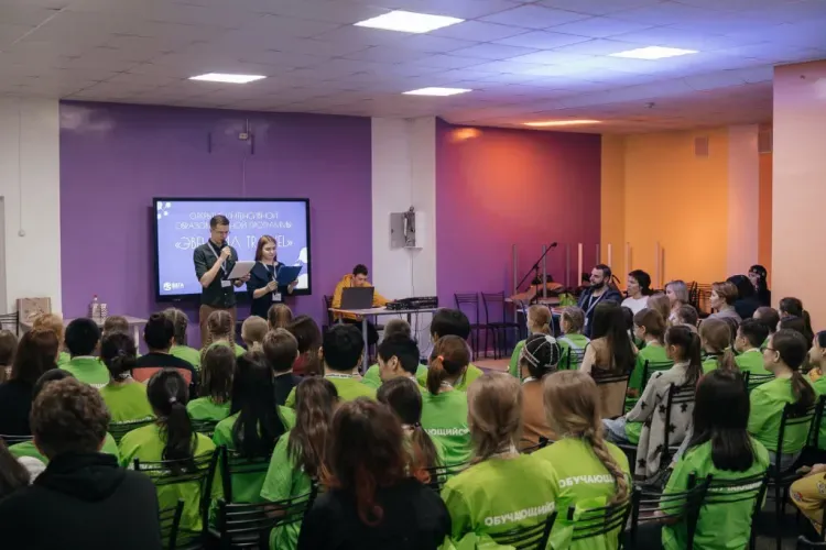 Газпром и банки привлекут к работе с амурскими школьниками в центре "Вега"