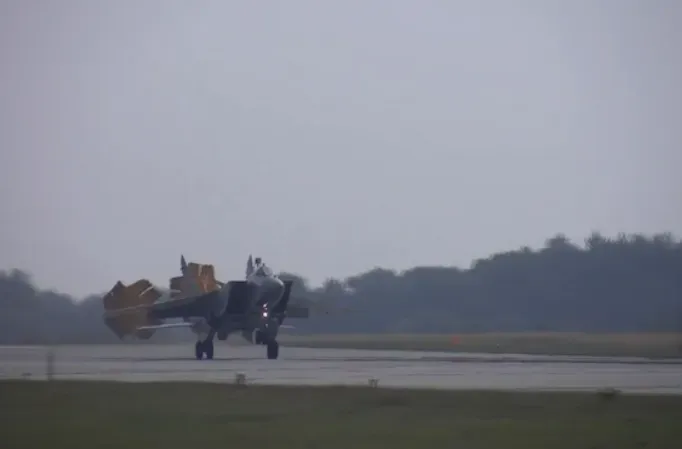 Мобильную пусковую установку под гиперзвуковую ракету "Циркон" разработали в России