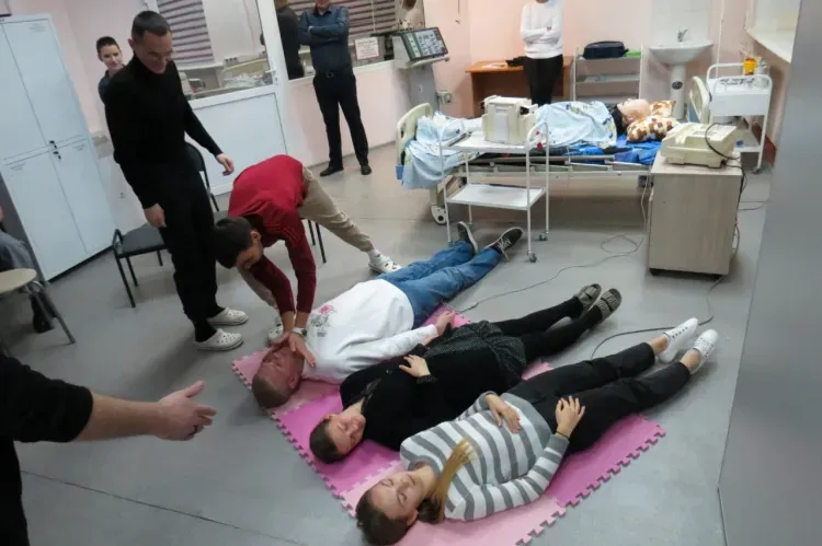 Актерские навыки получат студенты АГМА для будущей работы с пациентами