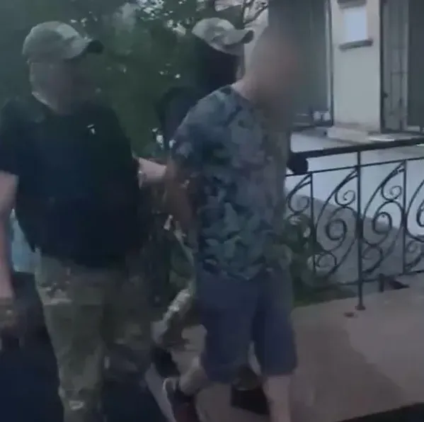 Курьеры обвиняются в причастности к серии мошенничеств в Амурской области