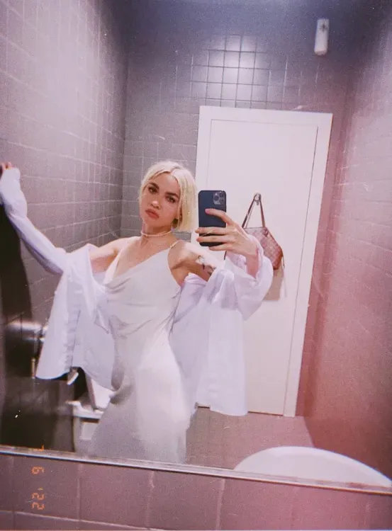 Группа "Моя Мишель" записала сингл с отсылкой к "Иванушки International"