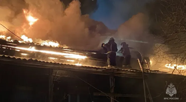 Мертвого пенсионера обнаружили на месте ночного пожара в Свободном