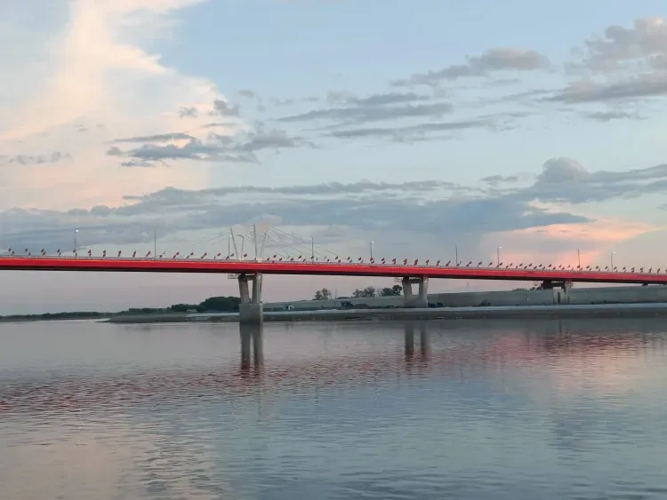 Пункт пропуска на мосту Благовещенск - Хэйхэ начал круглосуточную работу