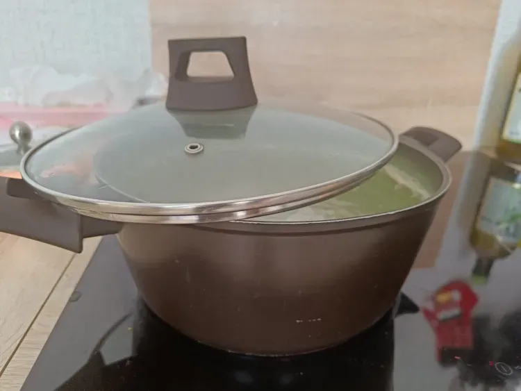 Девять литров кипятка на сожительницу вылил житель Свободненского района