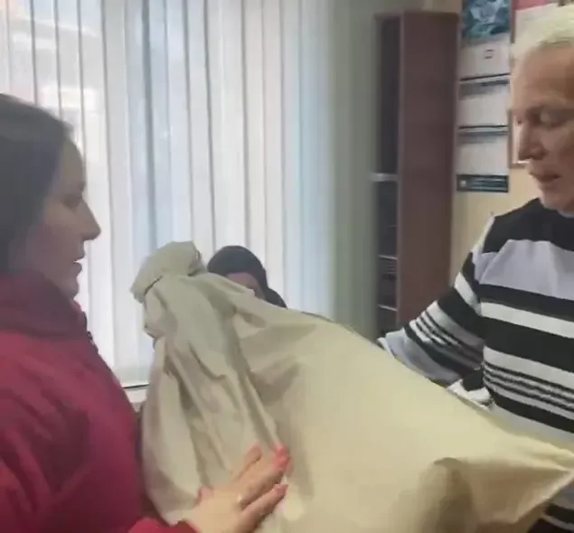 Гитару для поднятия боевого духа участникам СВО передадут из Благовещенска