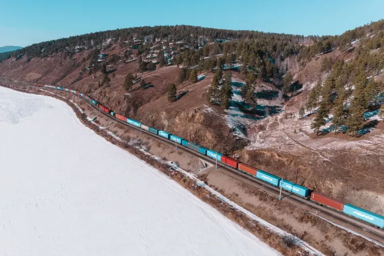 Погрузка грузов на ЗабЖД выросла на 41% в декабре 2022 года