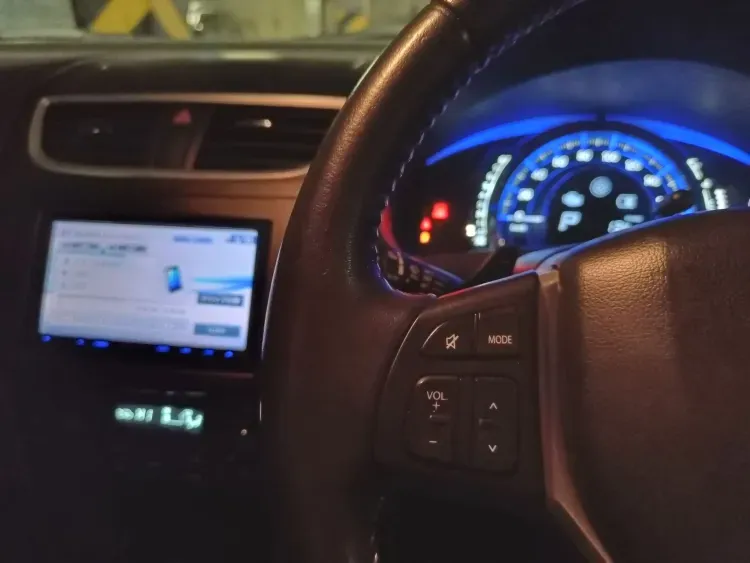 Таможенники отметили резкий рост ввоза подержанных автомобилей через Владивосток