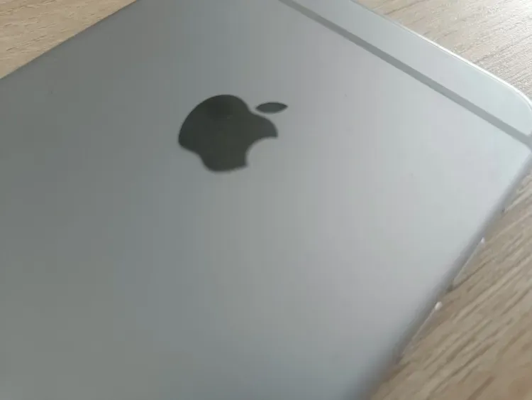 Флагманский iPhone рекордно подешевел в России