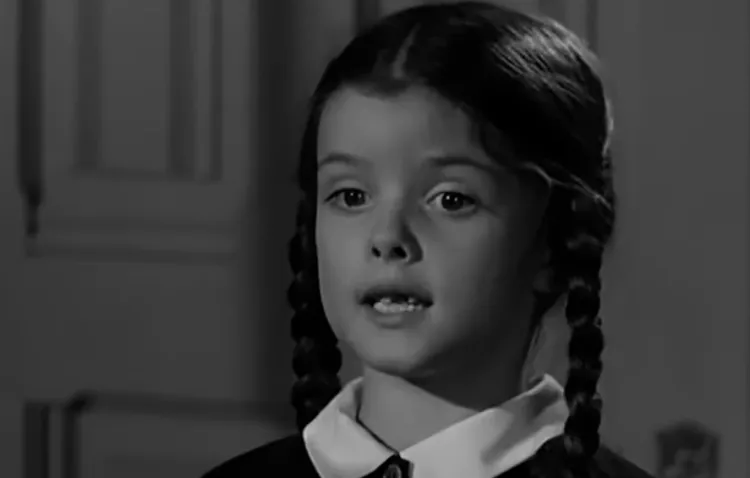 Сыгравшая Уэнсдэй в "Семейке Аддамс" Лиза Лоринг умерла в 64 года