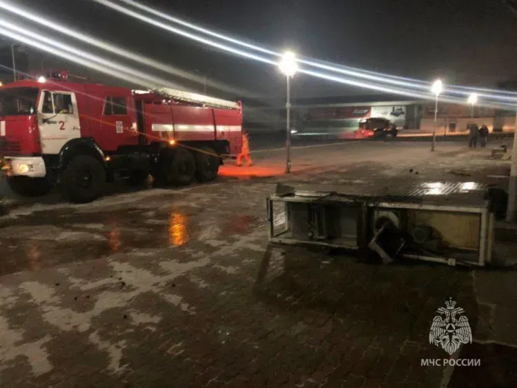 В крупном торговом центре Амурской области загорелась тепловая пушка