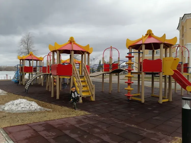 Парки, скверы и дворы обновят в амурских городах и селах