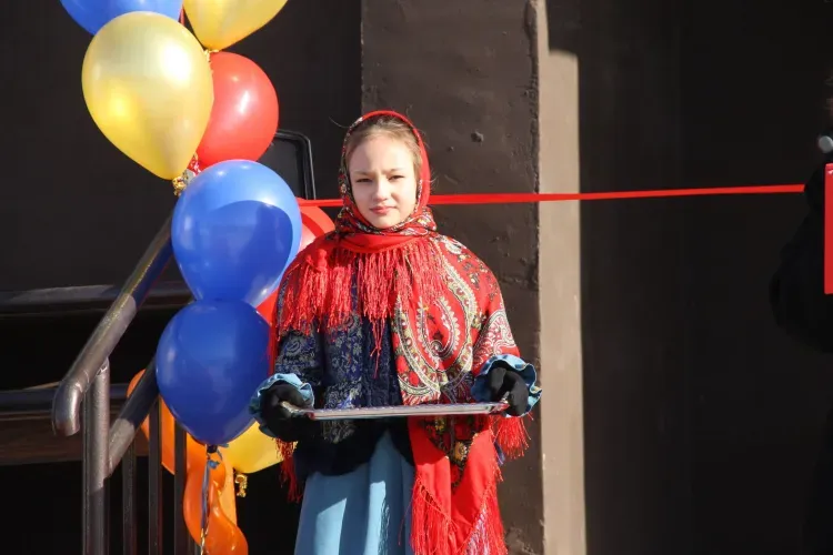 Ключи от новых квартир вручили переселенцам в Амурской области