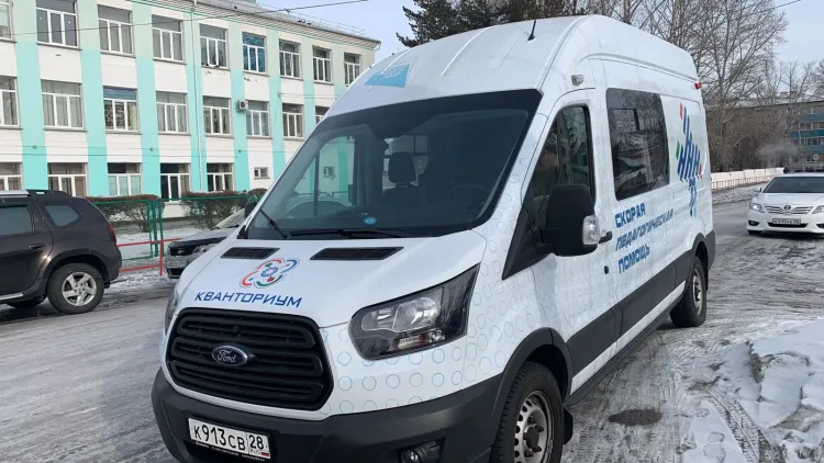 Беспилотники запустили школьники из Серышева с наставником из детского технопарка