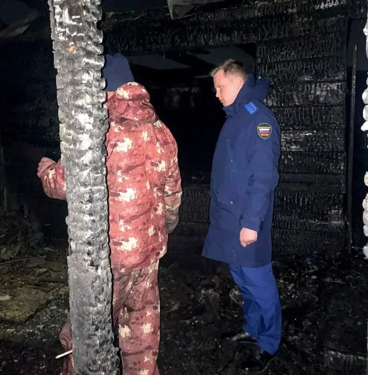 Многодетная семья из-за пожара лишилась дома в Свободном