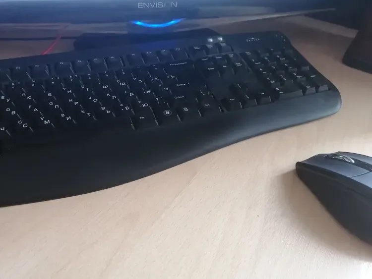 Нейросеть за шесть часов вывела формулу 40 тысяч видов химического оружия