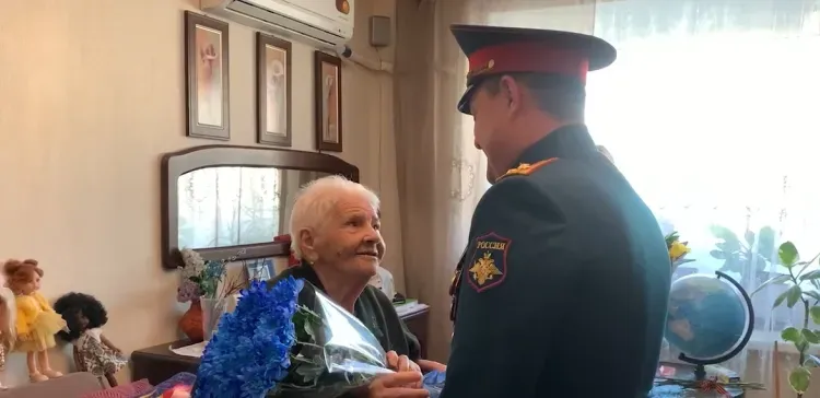 Парад организовали для участницы Великой Отечественной войны в Амурской области