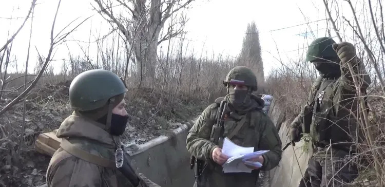 Минобороны рассказало, как доставляют письма и посылки в зону СВО