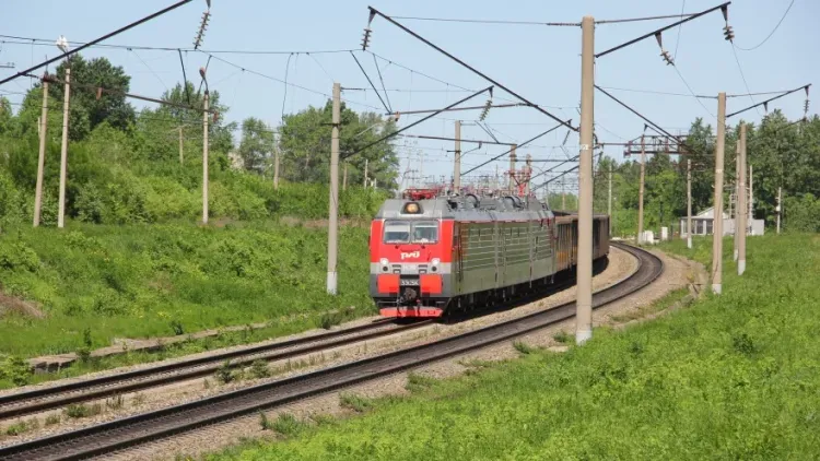 Сотрудники ЗабЖД пресекли движение пешеходов на станциях в несанкционированных местах