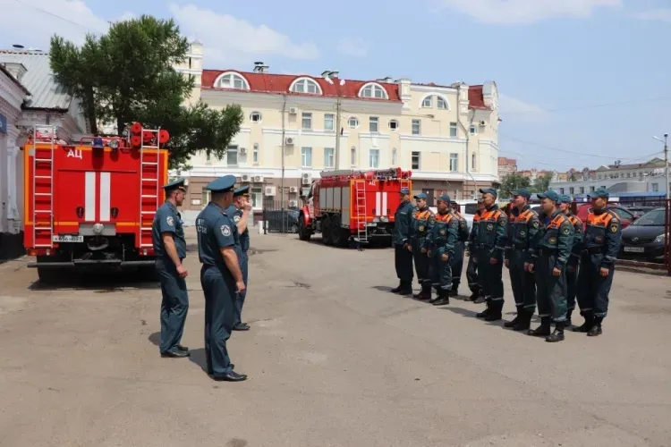 Тушить пожары в Амурской области помогут 50 сотрудников Авиалесохраны