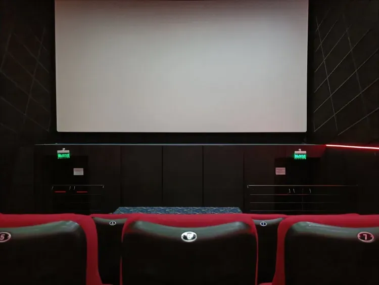 Три российских фильма увидят амурчане во время акции "Ночь кино"