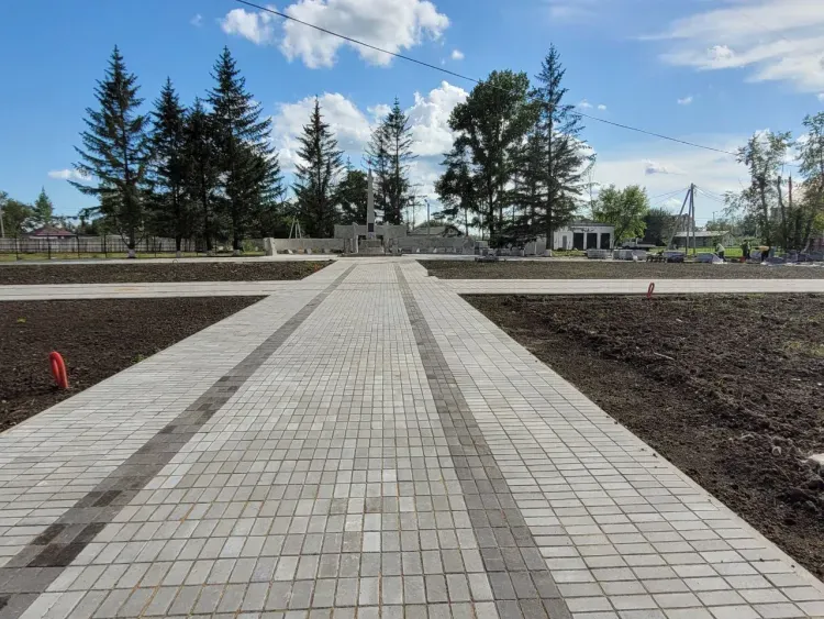 Центральную площадь в селе Екатеринославка обновят к началу осени