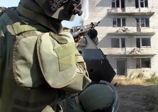 Мины-сюрпризы искали военные саперы в Амурской области