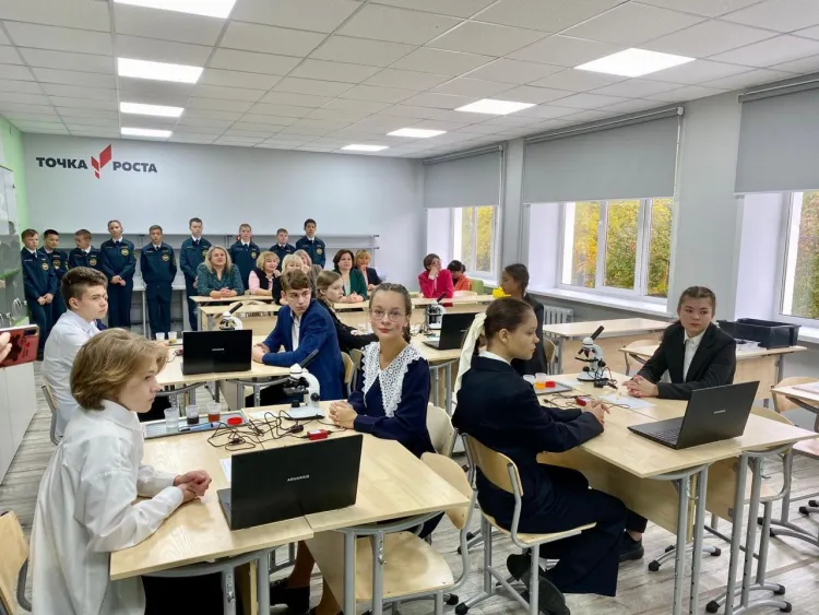 Новую "Точку роста" открыли в тындинской школе 