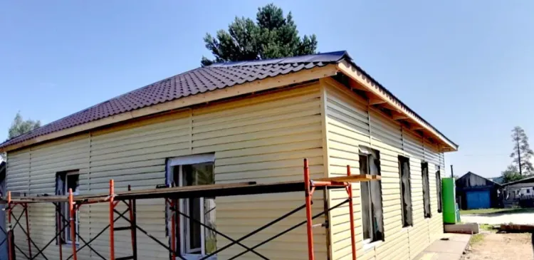 Учреждение культуры в амурском поселке капитально ремонтируют впервые почти за полвека