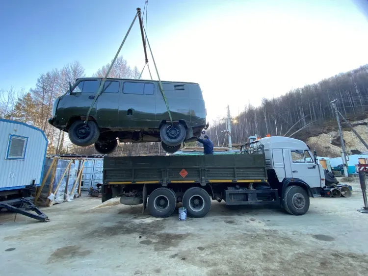 Автомобиль УАЗ в зону СВО отправили мэрия Тынды и предприниматель