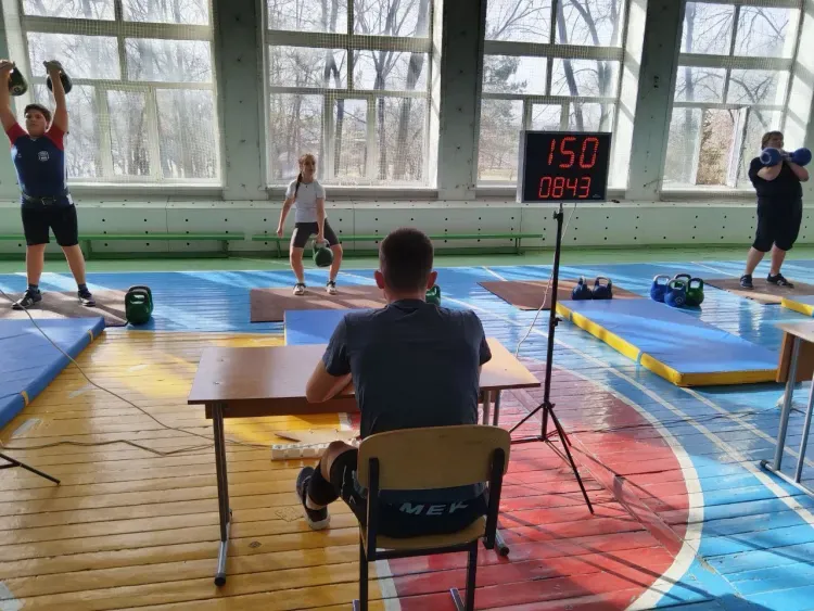 Рекорд Амурской области среди гиревиков побил спортсмен из Свободного