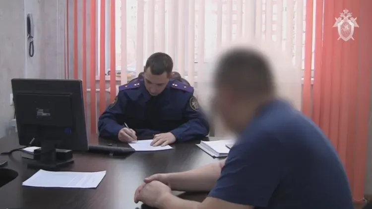 В Благовещенске замдиректора предприятия подозревают в мошенничестве с грейдером