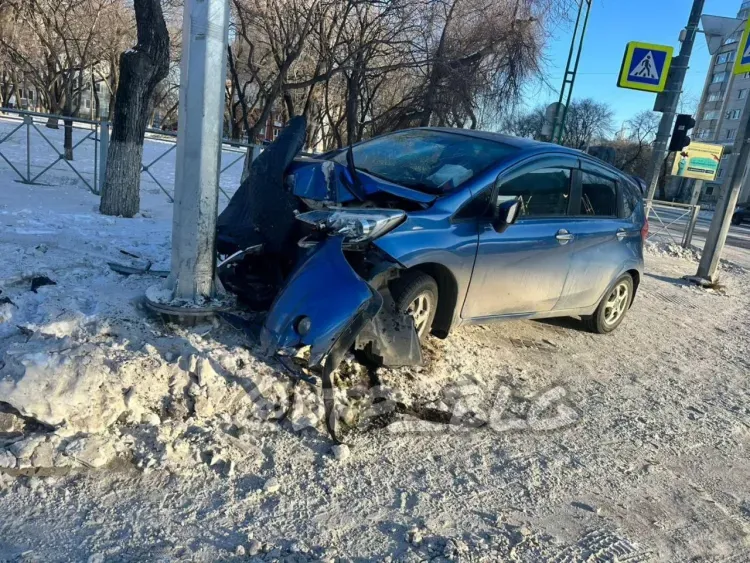 Свидетелей ДТП с пострадавшими отцом и ребенком ищут в Благовещенске