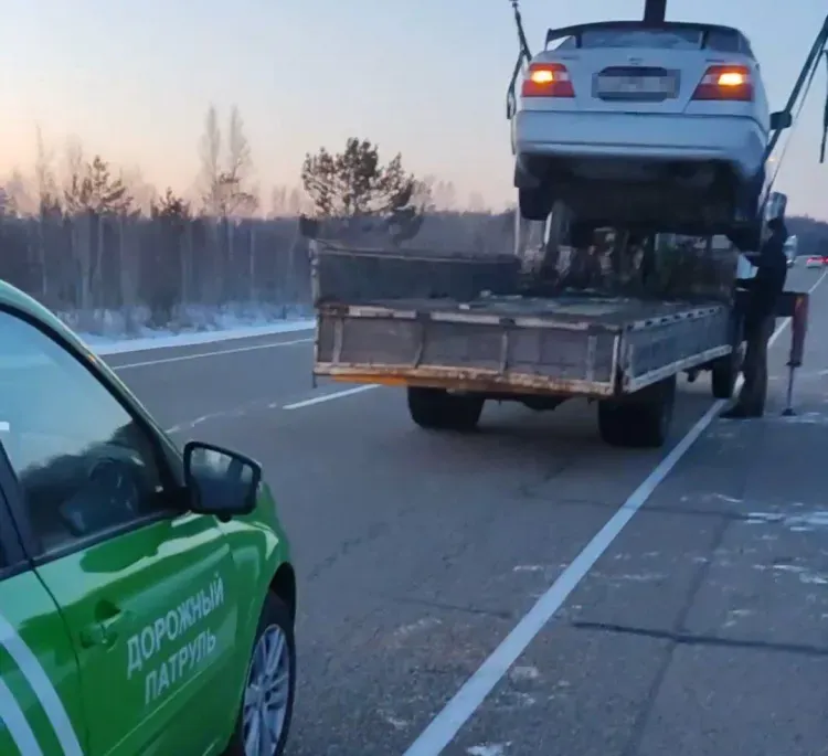 Путешественники из Забайкалья оценили патрульную службу в Амурской области