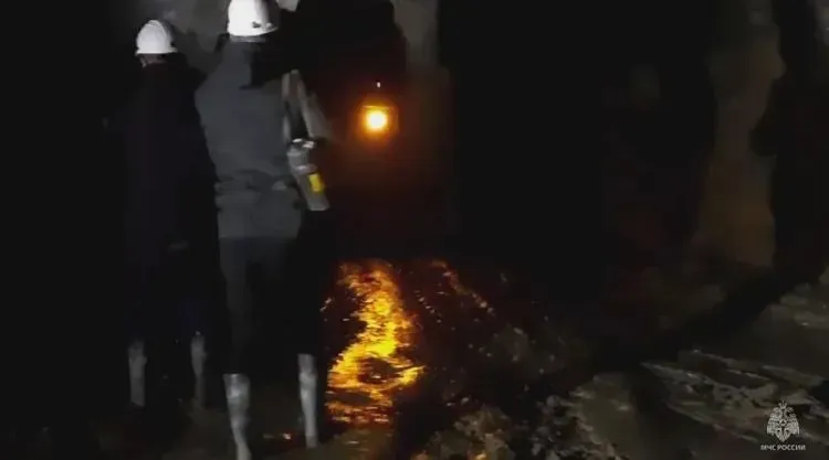 Спасатели из Кузбасса будут участвовать в ликвидации ЧС на руднике в Приамурье