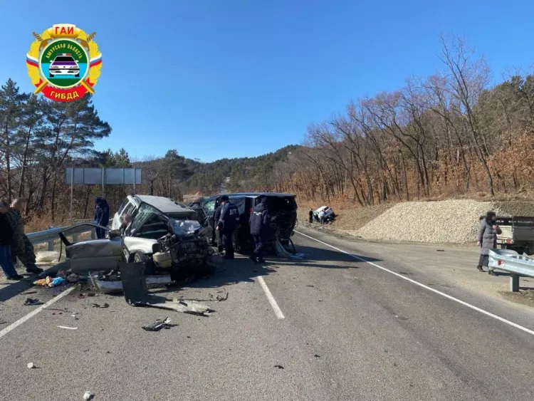 Жесткое тройное ДТП произошло на трассе Приамурья, есть пострадавшие