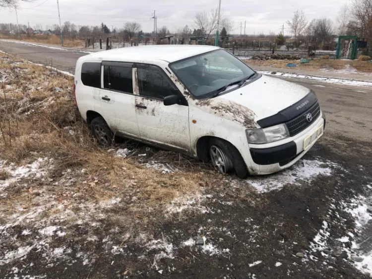 Охранник парковки угнал машину и дважды попал в ДТП в Белогорске