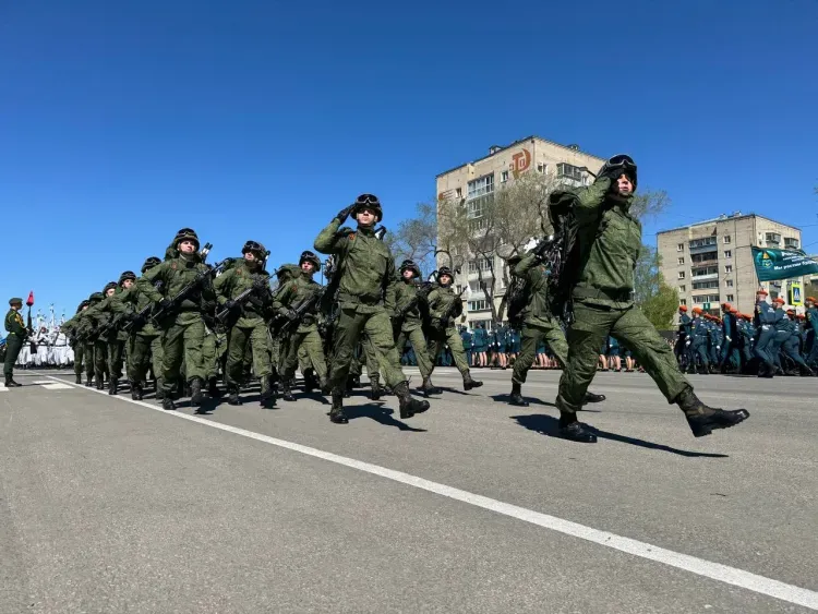 "Выдающийся дух армии": иностранцы оценили празднование Дня Победы в Благовещенске