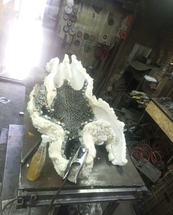 Путеец из металла со шпалой на плече появится в Тынде